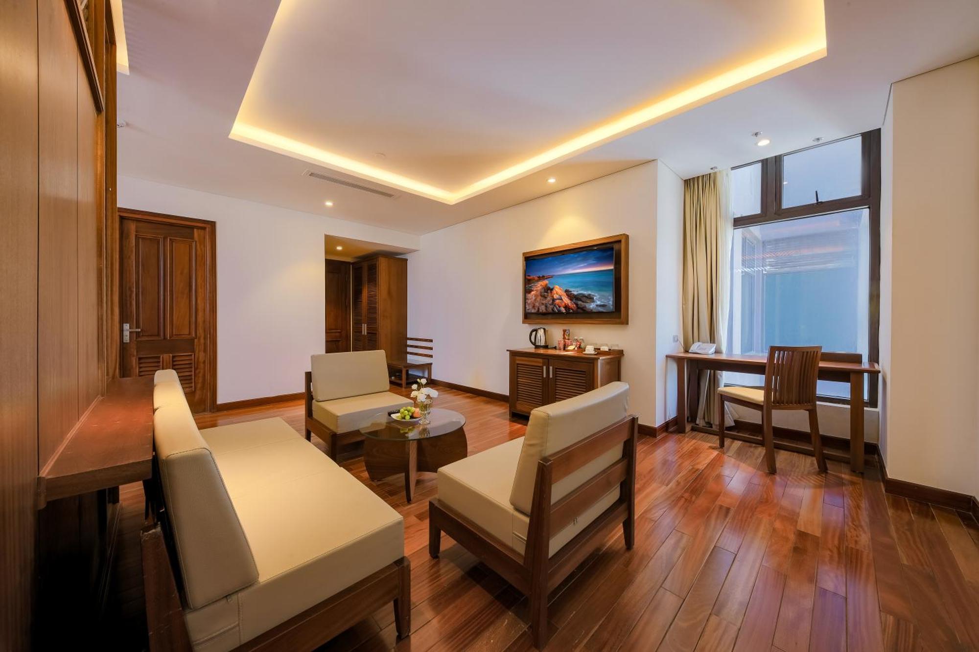 Green Beach Hotel Nha Trang Bagian luar foto