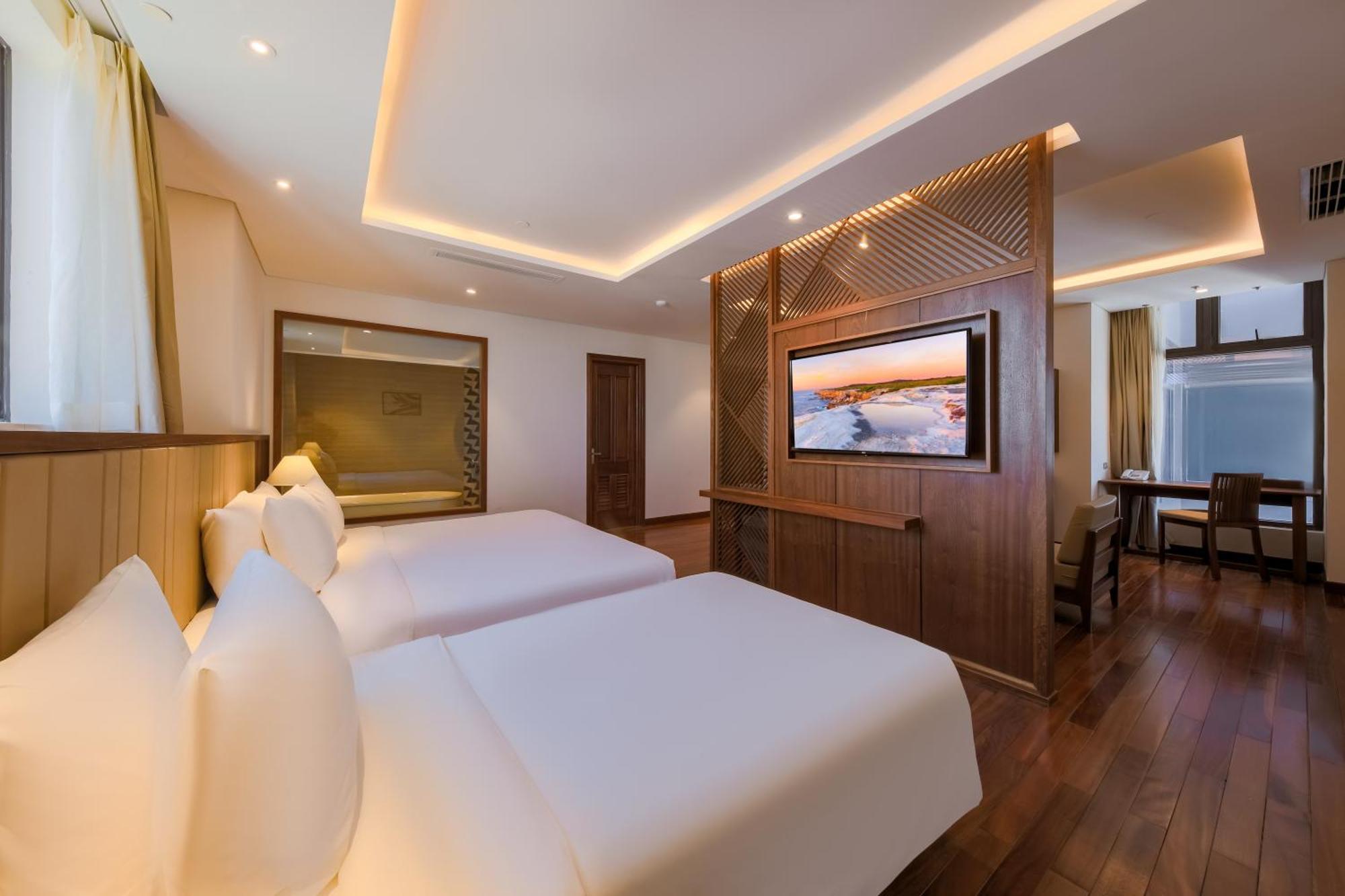 Green Beach Hotel Nha Trang Bagian luar foto
